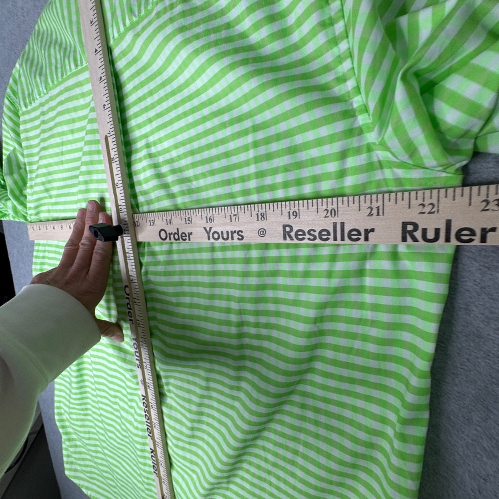 Vineyard Vines OTG Performance Gingham Button Dow… - image 13